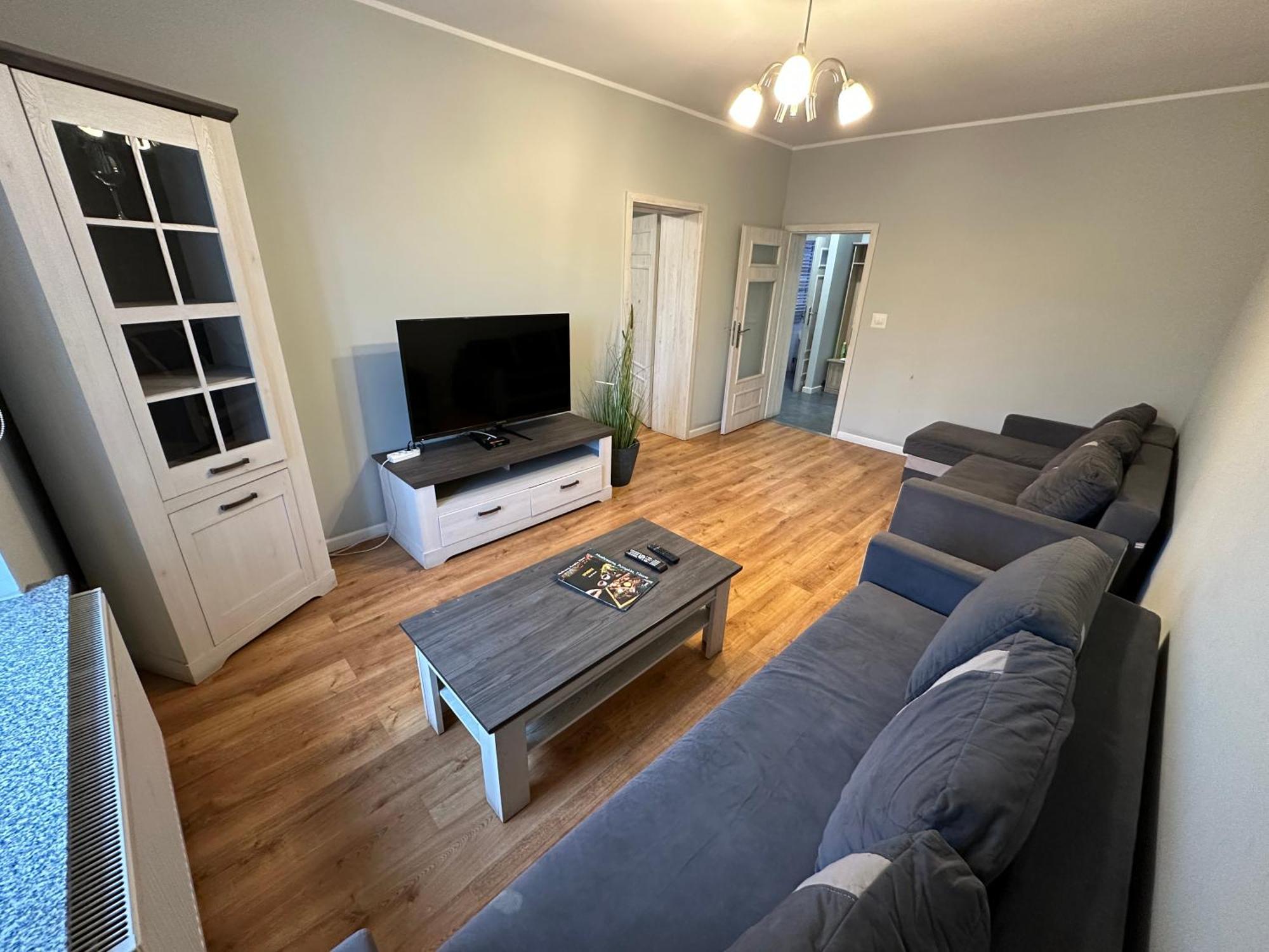 Apartament Aleksandra 格涅兹诺 外观 照片